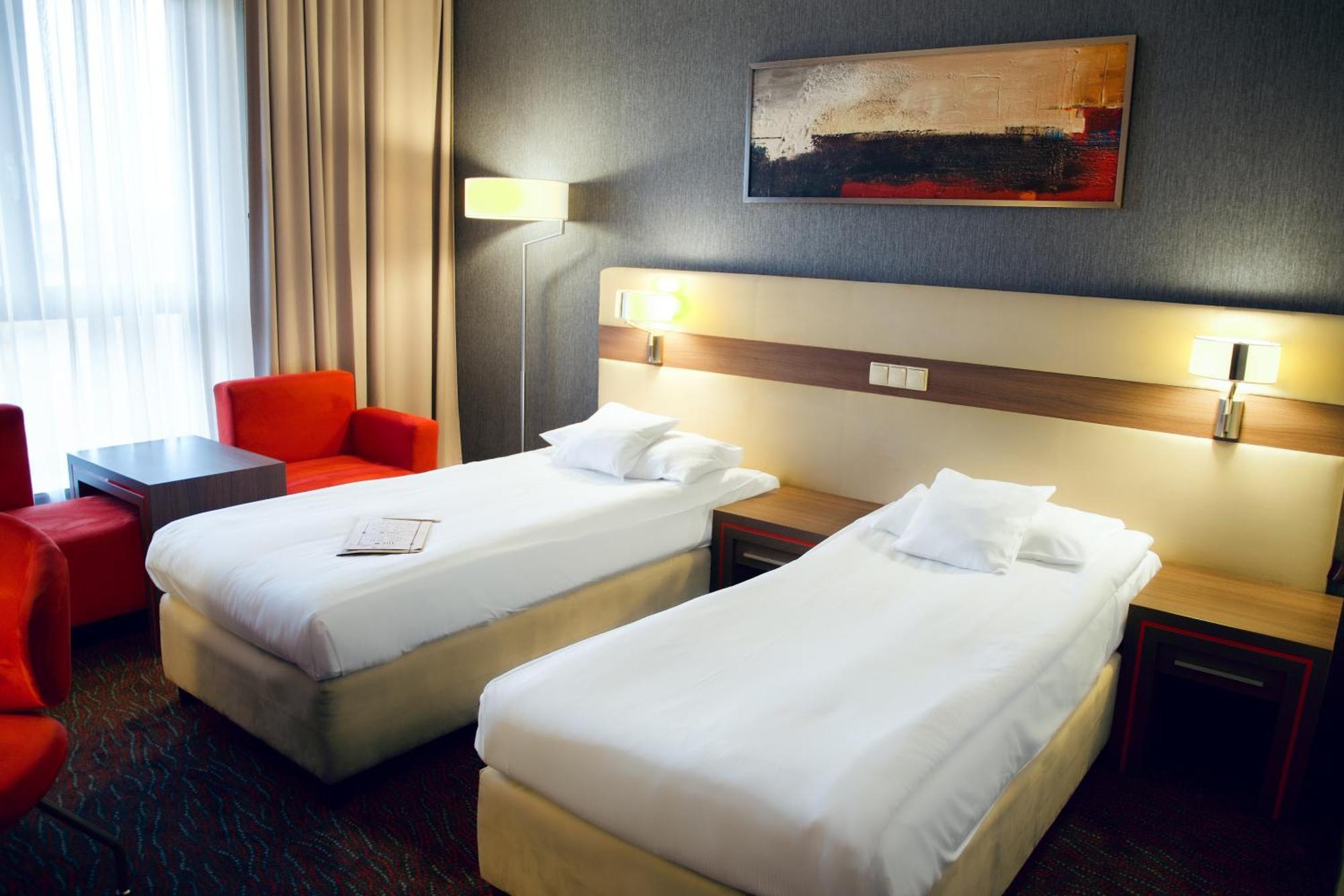 Hotel Szafran Czeladź Dış mekan fotoğraf