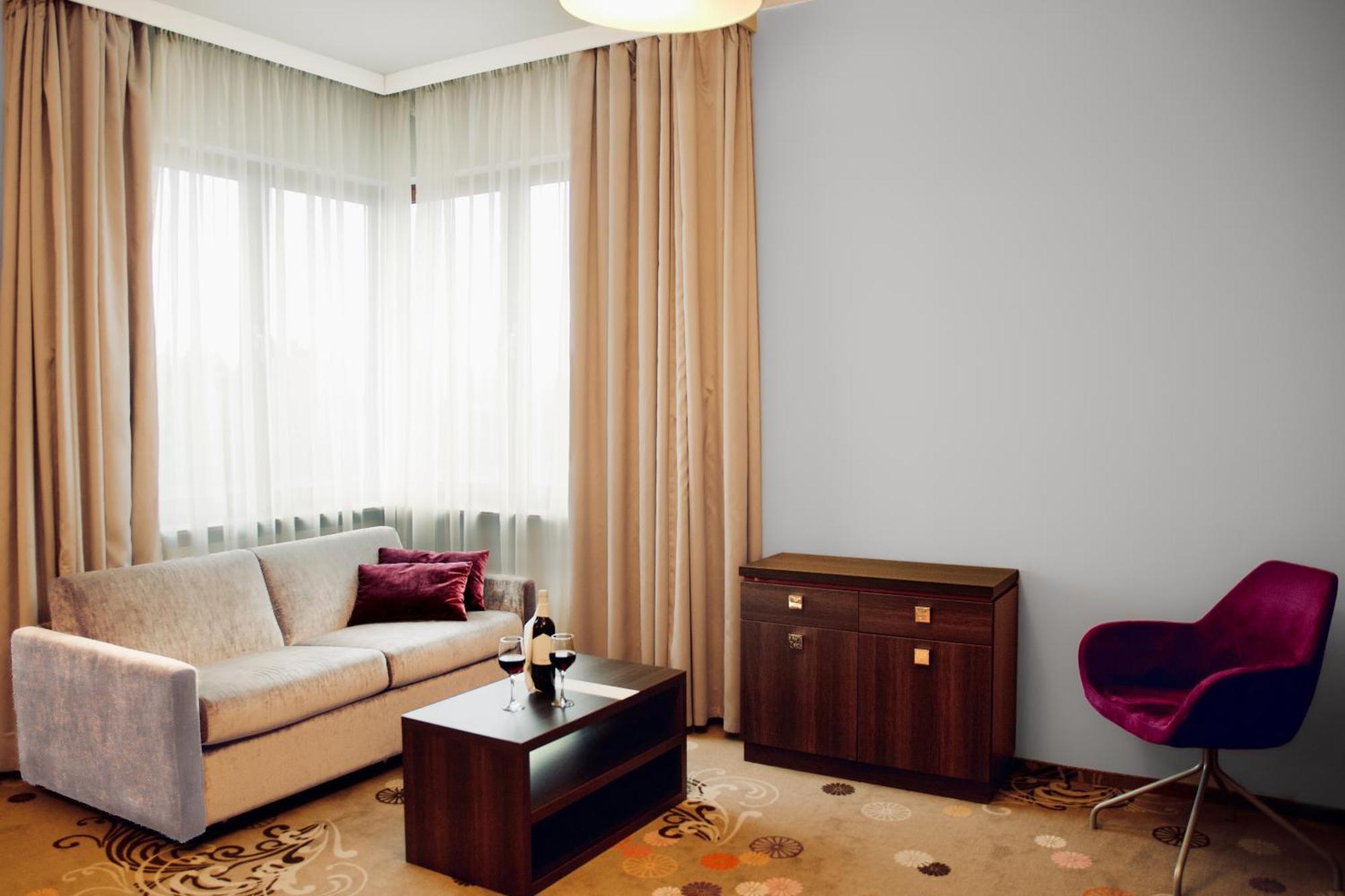Hotel Szafran Czeladź Dış mekan fotoğraf